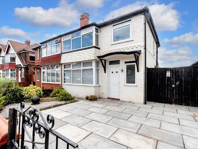 House for sale in Woolston, Warrington