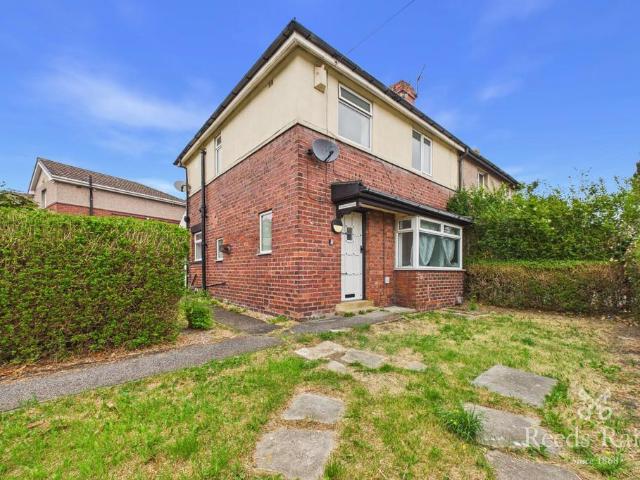 House for sale in Little Gomersal, West Yorkshire