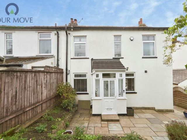 House for sale in Riddlesden, Bradford