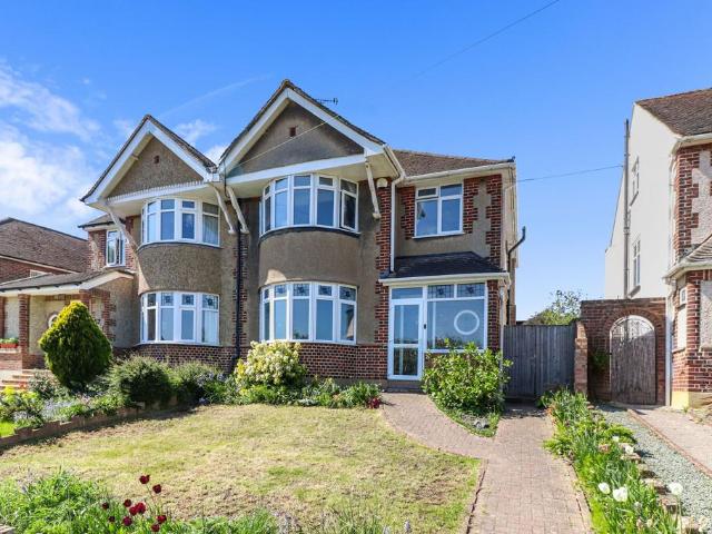 House for sale in Pouchen End, Hertfordshire