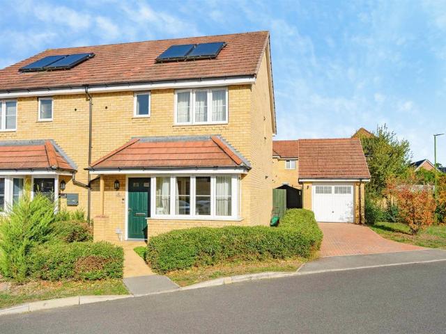 House for sale in Abbotswood Park, Three Rivers