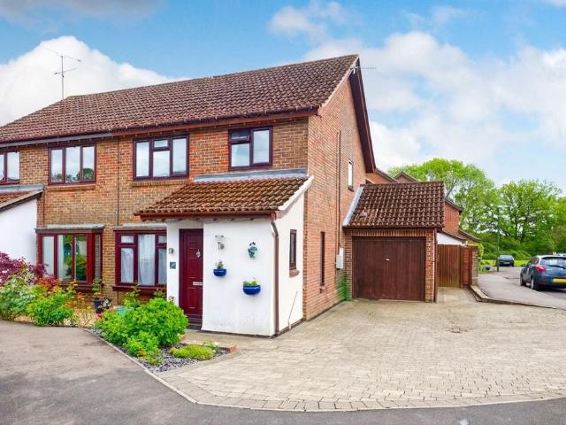 House for sale in Horsham, West Sussex