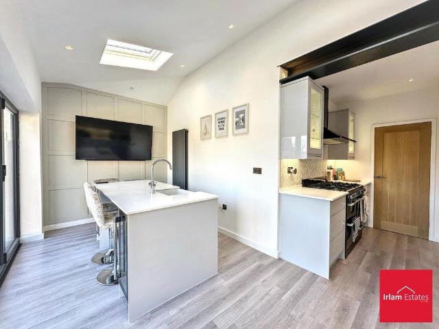 House for sale in Higher Irlam, Salford