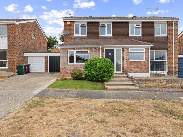 House for sale in Chichester, Littlecote