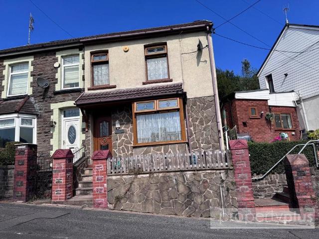 House for sale in Trealaw, Wales