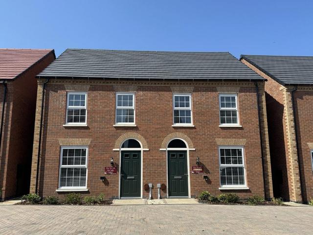 House for sale in Stanford On Avon, Leicestershire