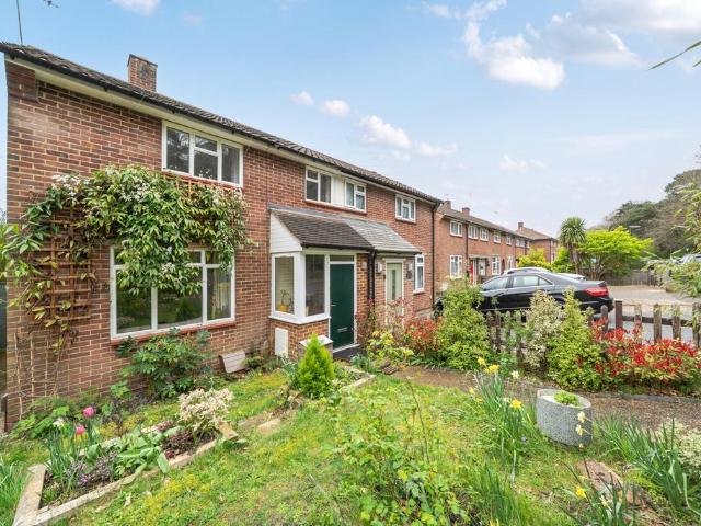 House for sale in Sheerwater, Woking