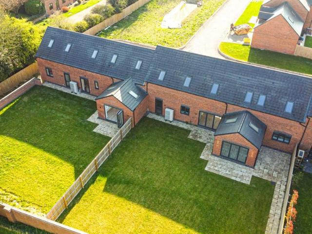 House for sale in Egginton, East Midlands