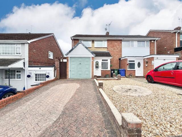 House for sale in Ravenstitch, Brierley Hill