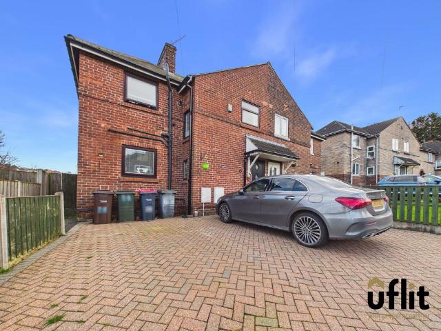 House for sale in Dalton, South Yorkshire