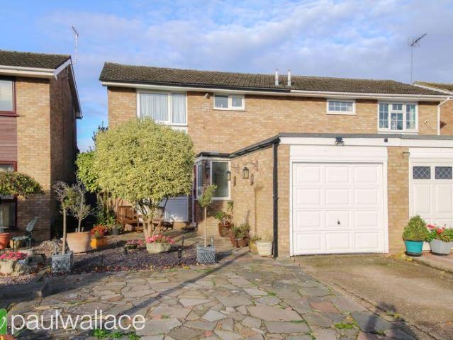 House for sale in Broxbourne, Hertfordshire