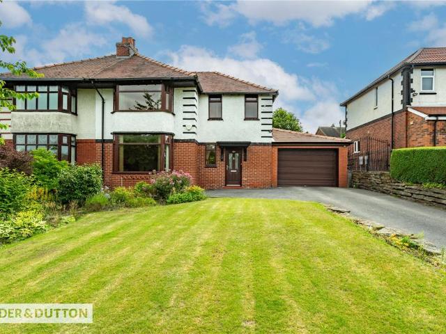 House for sale in Buersil Head, Burnedge