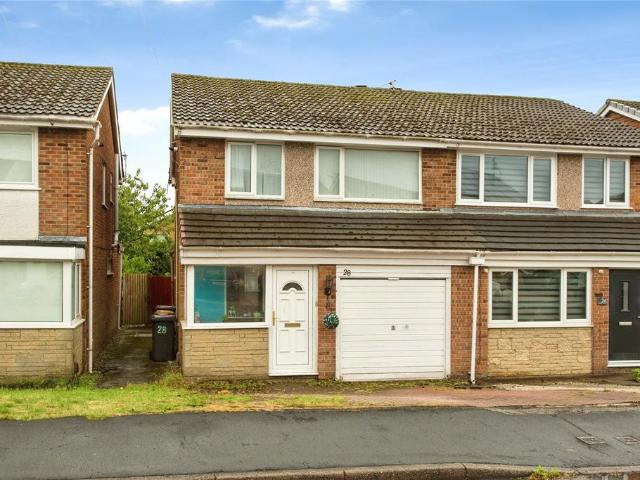 House for sale in Sharoe Green, Higher Bartle
