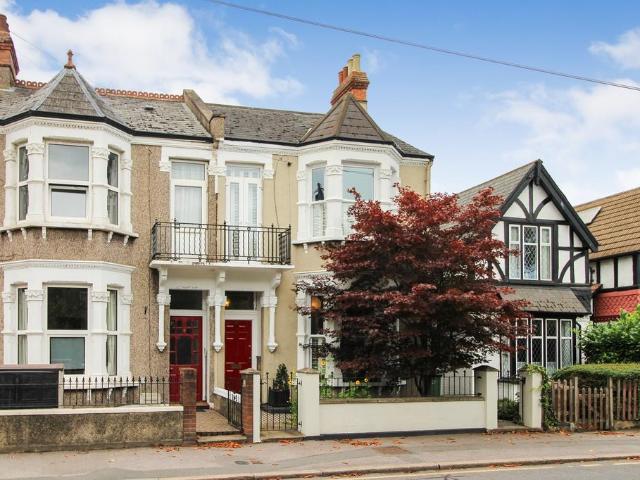 House for sale in Hackbridge, Greater London