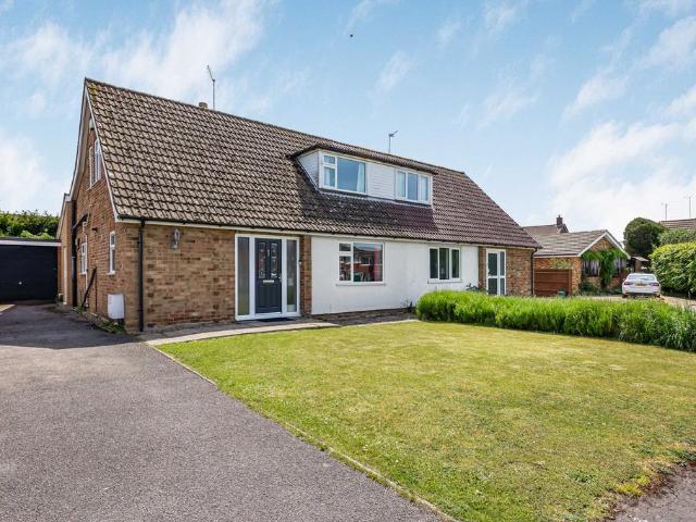 House for sale in Berrick Salome, Oxfordshire