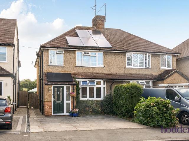 House for sale in Row Town, Surrey