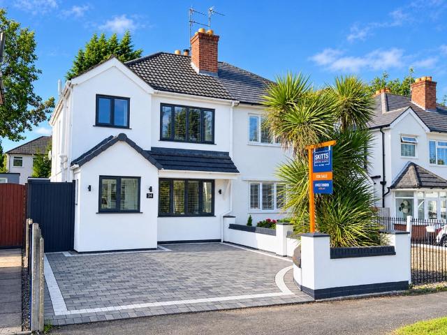 House for sale in Tettenhall Wood, Wolverhampton
