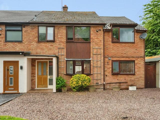 House for sale in Lydiate Ash, Bromsgrove
