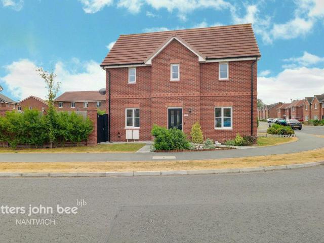 House for sale in Willaston