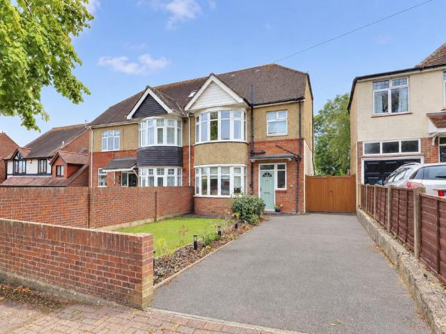 House for sale in Drayton, City Of Portsmouth