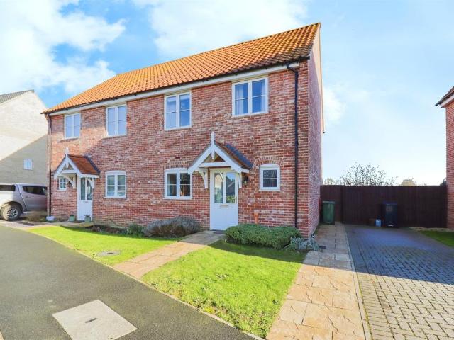 House for sale in Dickleburgh and Rushall, Burgh St Peter