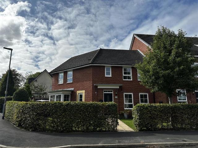 House for sale in Tarleton, Roby Mill