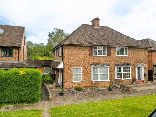 House for sale in Pouchen End, Hertfordshire