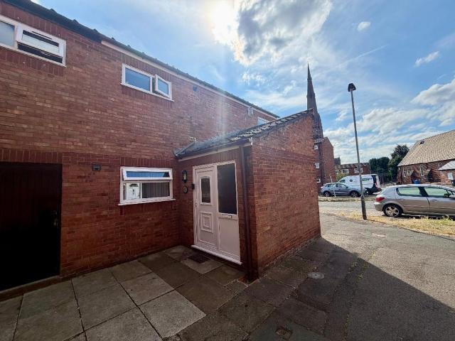 House for sale in Howley Quay, Warrington