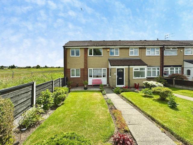 House for sale in Besses o' th' Barn, Bury