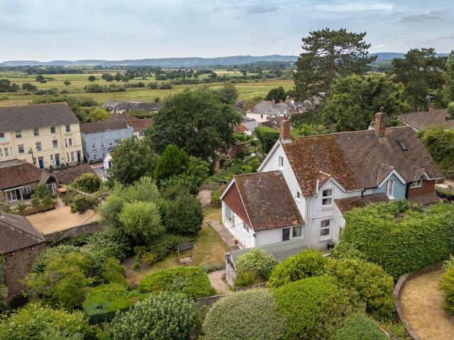 House for sale in Marehill, Horsham