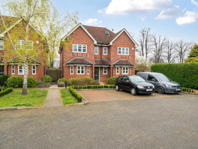 House for sale in Maidenhead