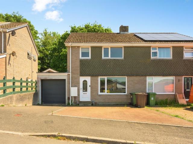 House for sale in Colebrook Village, Mount Wise
