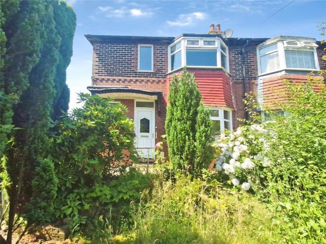House for sale in Roe Green, Salford