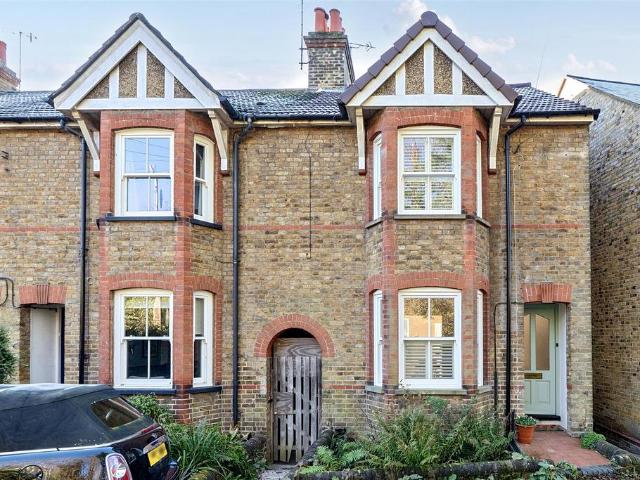 House for sale in Hall Park, Dacorum