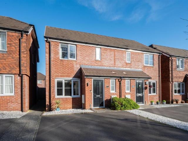 House for sale in World's End, Perryfields