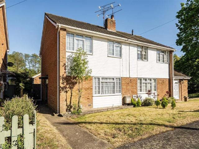 House for sale in Moulsham Green, Hart