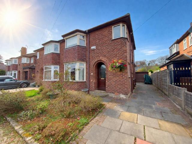 House for sale in Pownall Park, Wilmslow