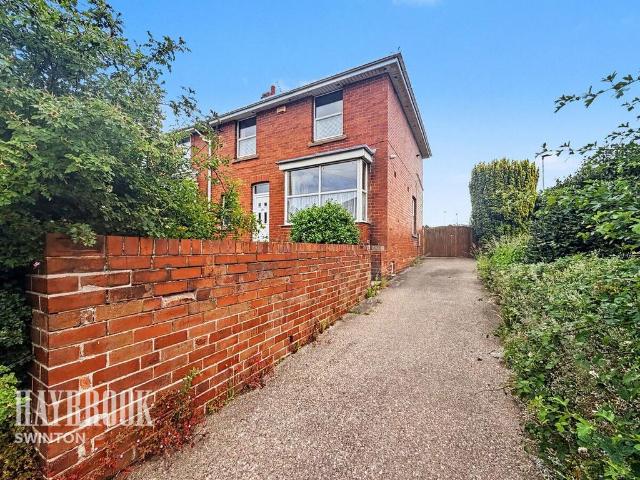 House for sale in Swinton, South Yorkshire