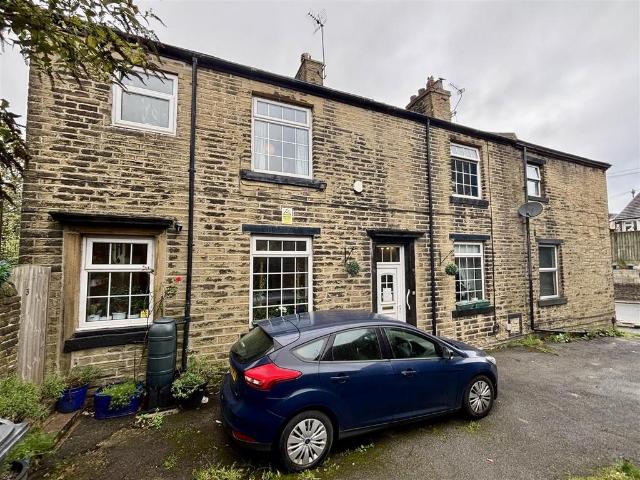 House for sale in Denholme, West Yorkshire
