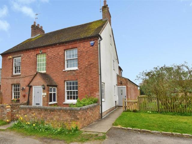House for sale in Swanbourne, Buckinghamshire