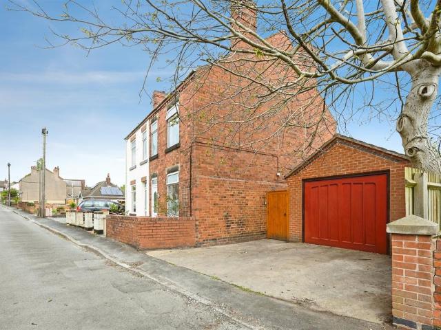 House for sale in Kedleston, East Midlands