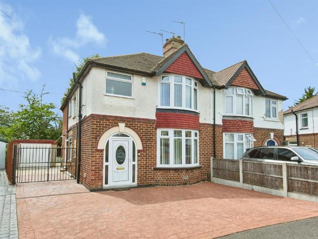 House for sale in Sinfin, East Midlands