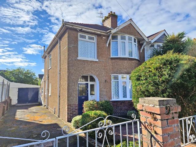 House for sale in Porthcawl, Nottage