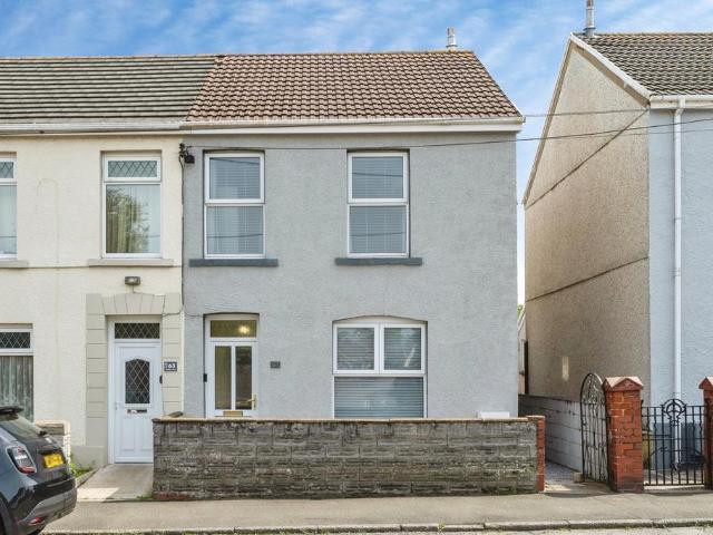 House for sale in Gorseinon, Wales
