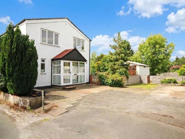 House for sale in Davenham
