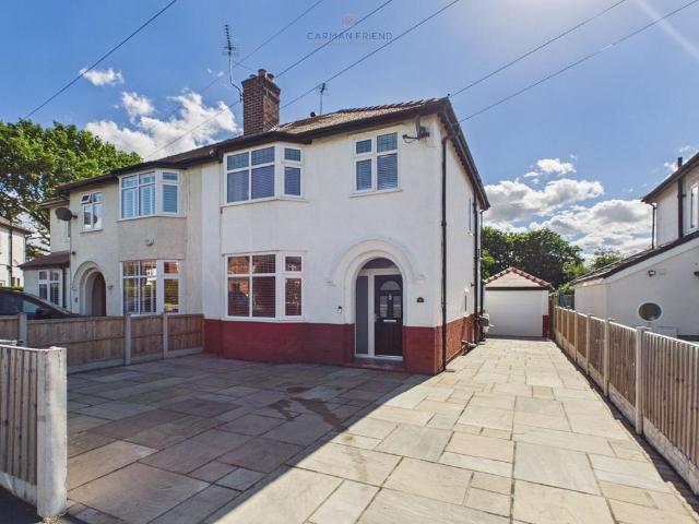 House for sale in Upton-by-Chester, Two Mills