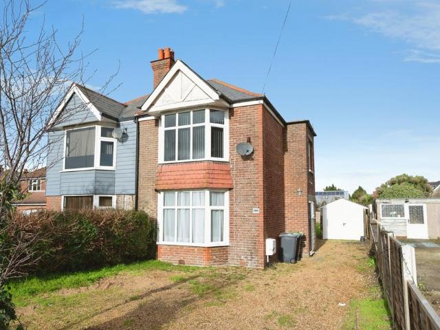 House for sale in Spring Vale, Hampshire