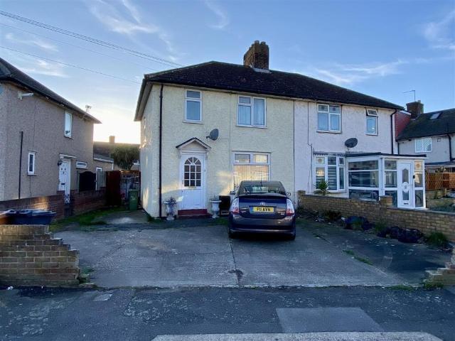 House for sale in Scrattons Farm, Greater London