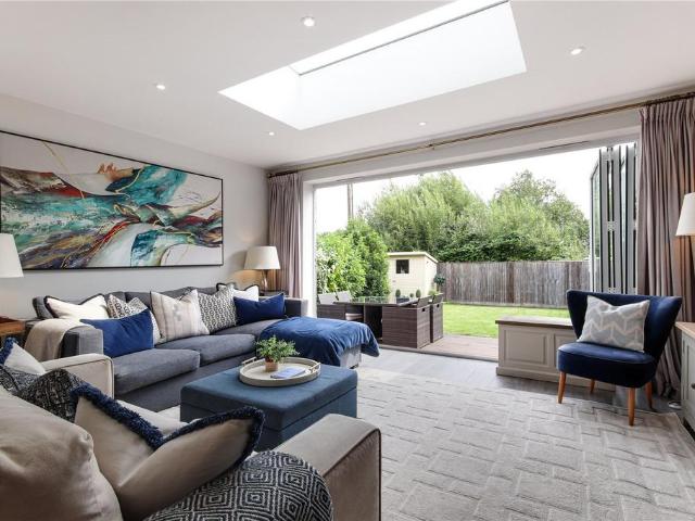 House for sale in The Butts, Kent