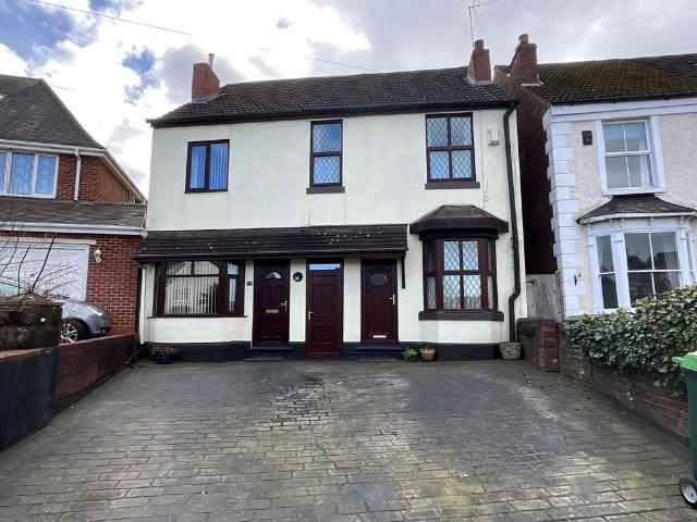 House for sale in Cradley Heath, West Midlands